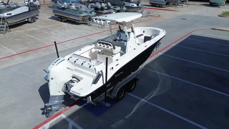 Slide: The Image of Bayliner TROPHY CC24 2024 - 11