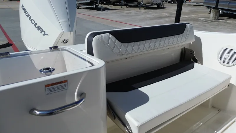 Slide: The Image of Bayliner TROPHY CC24 2024 - 29