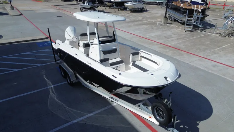 Slide: The Image of Bayliner TROPHY CC24 2024 - 13