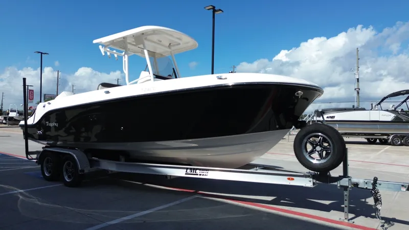 Slide: The Image of Bayliner TROPHY CC24 2024 - 6