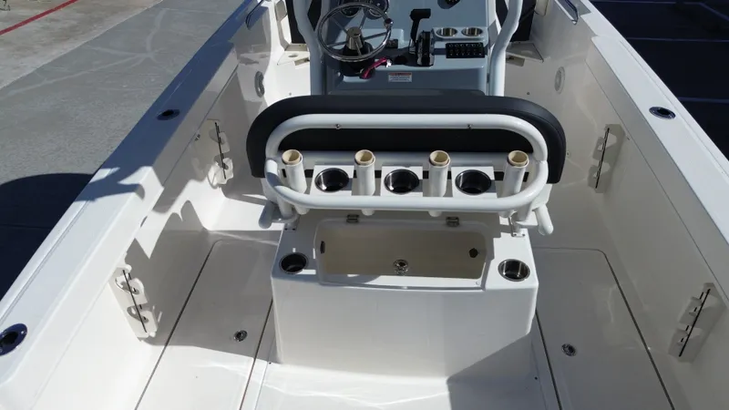 Slide: The Image of Bayliner TROPHY CC24 2024 - 23