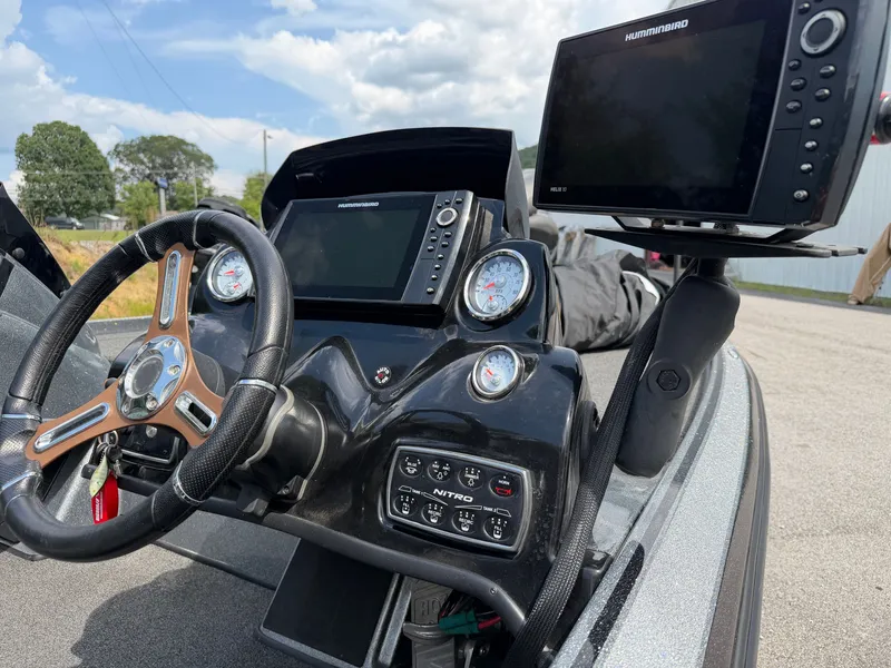 Slide: The Image of Nitro Z20 2019 - 14