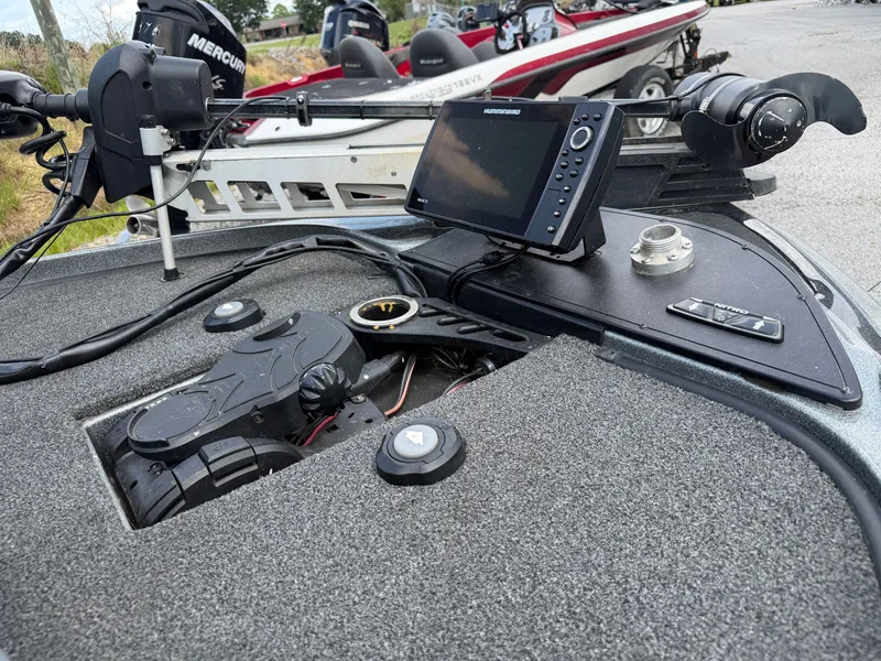 Slide: The Image of Nitro Z20 2019 - 8