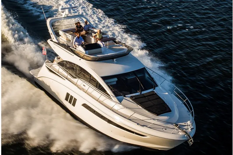 The Image of Sea Ray 510 Fly 2014 - undefined