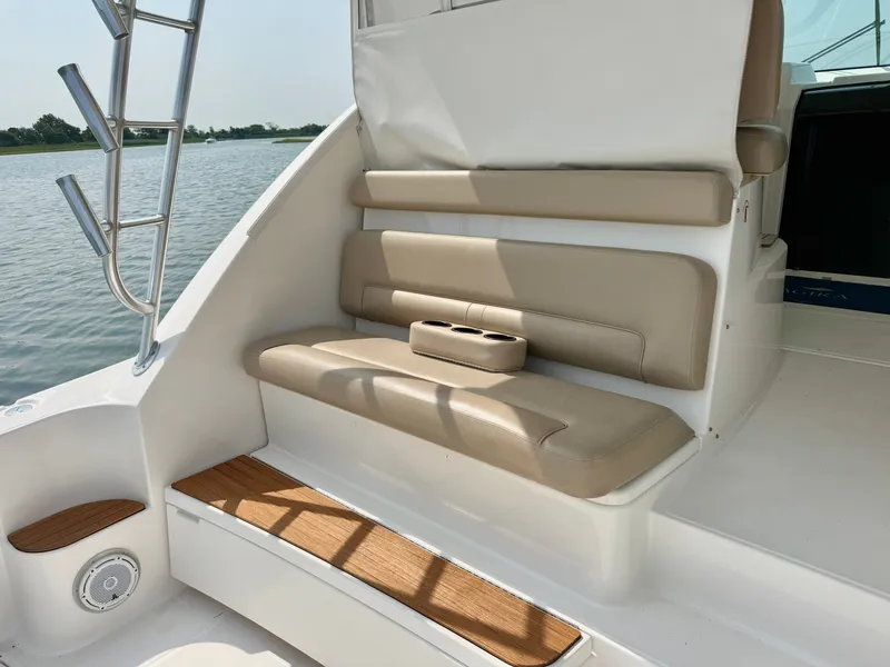 Slide: The Image of Tiara 43 Open 2018 - 9