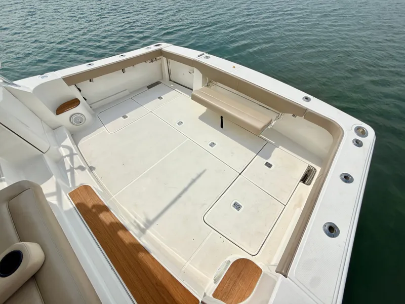 Slide: The Image of Tiara 43 Open 2018 - 7
