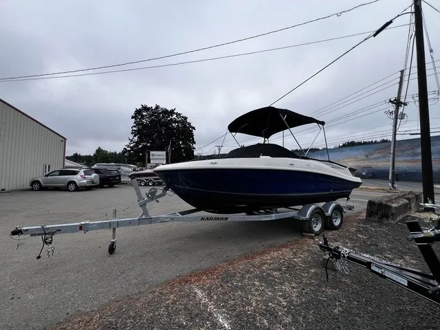 Slide: The Image of Bayliner VR5 Bowrider 2017 - 2