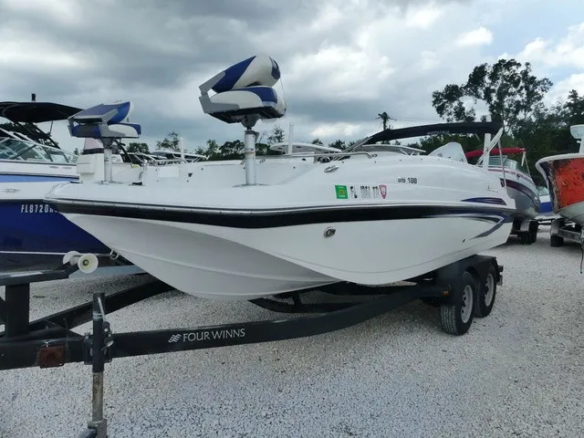 The Image of Hurricane SunDeck Sport 188 OB 2022 - 1