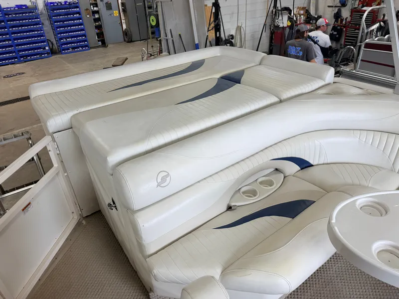 Slide: The Image of Starcraft 226 Limited & 60HP Mercury 4Stroke 2008 - 37