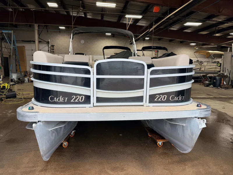 Slide: The Image of Weeres 220 Cadet Cruise & 90HP Evinrude ETec 2016 - 38