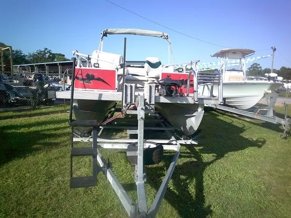 Slide: The Image of Starcraft 18' Pontoon refurbished 1997 - 8