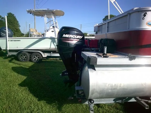 Slide: The Image of Starcraft 18' Pontoon refurbished 1997 - 6