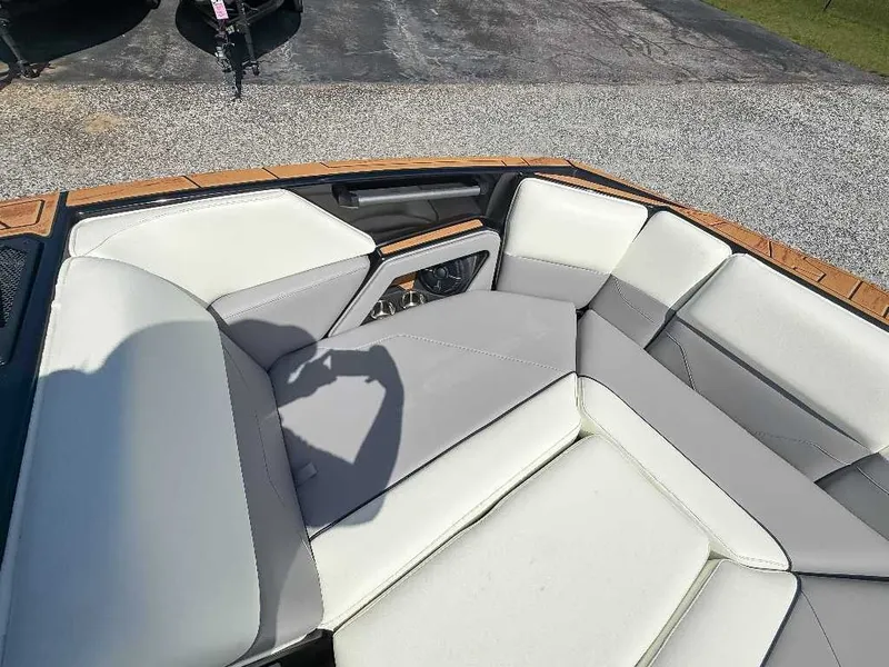 Slide: The Image of Moomba Max 2026 - 14