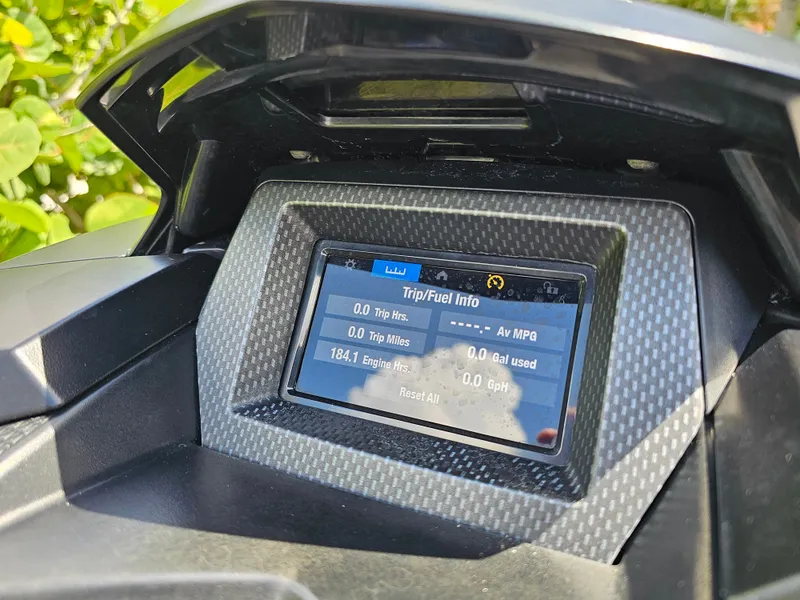 Slide: The Image of Yamaha GP 1800 R 2022 - 9