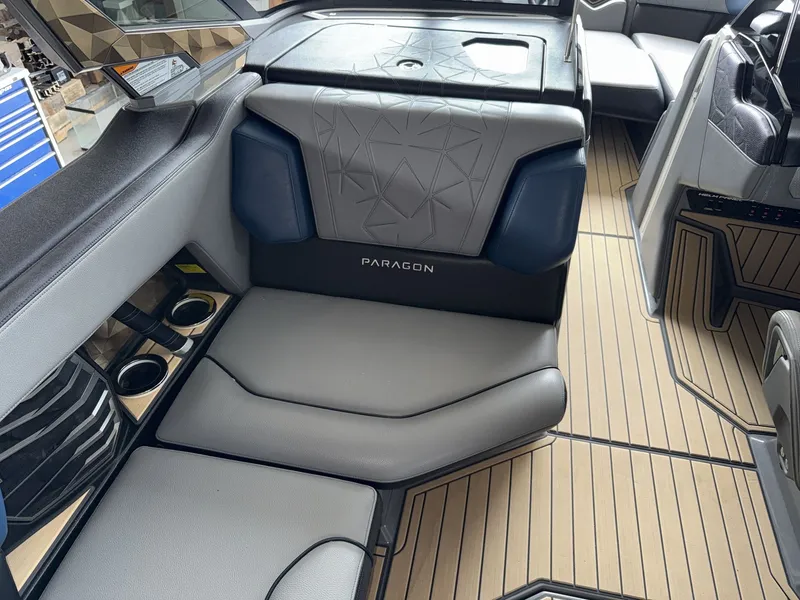 Slide: The Image of Nautique Super Air Nautique G25 Paragon 2021 - 17
