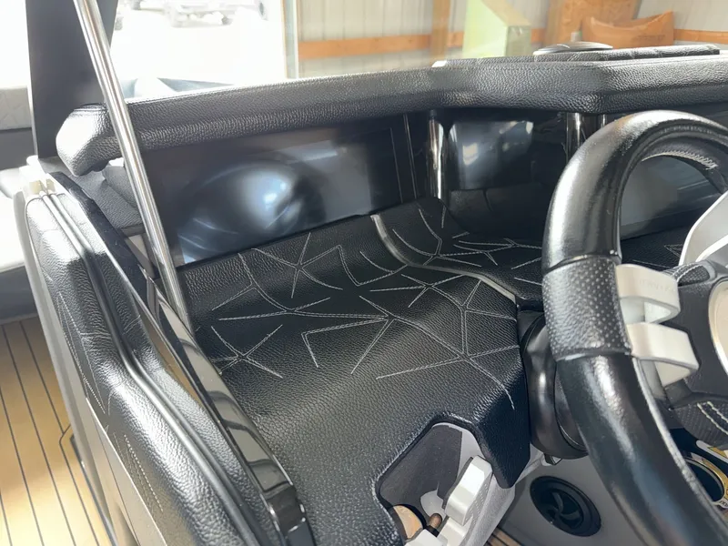 Slide: The Image of Nautique Super Air Nautique G25 Paragon 2021 - 10