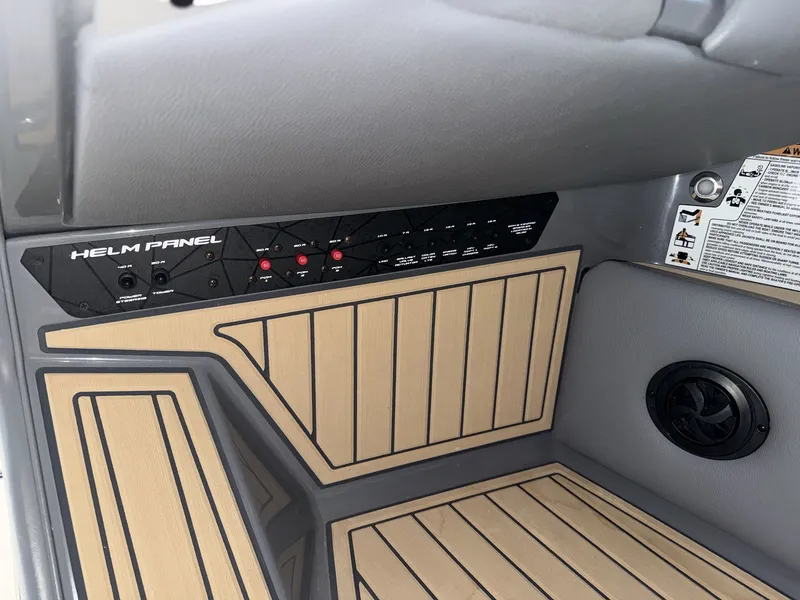 Slide: The Image of Nautique Super Air Nautique G25 Paragon 2021 - 24