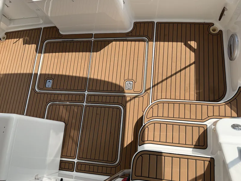 Slide: The Image of Silverton 34 Convertible 2005 - 14