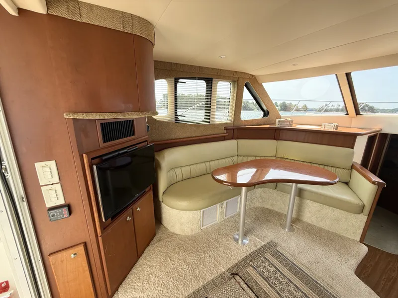Slide: The Image of Silverton 34 Convertible 2005 - 16