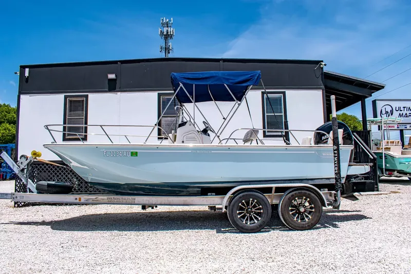 Slide: The Image of Boston Whaler 190 Montauk 2019 - 3