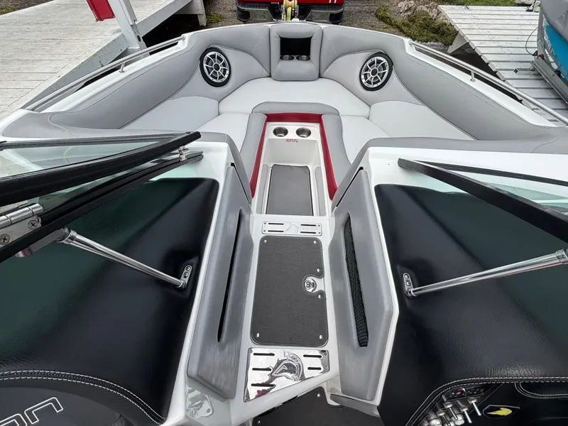 Slide: The Image of Centurion Enzo SV244 2013 - 835