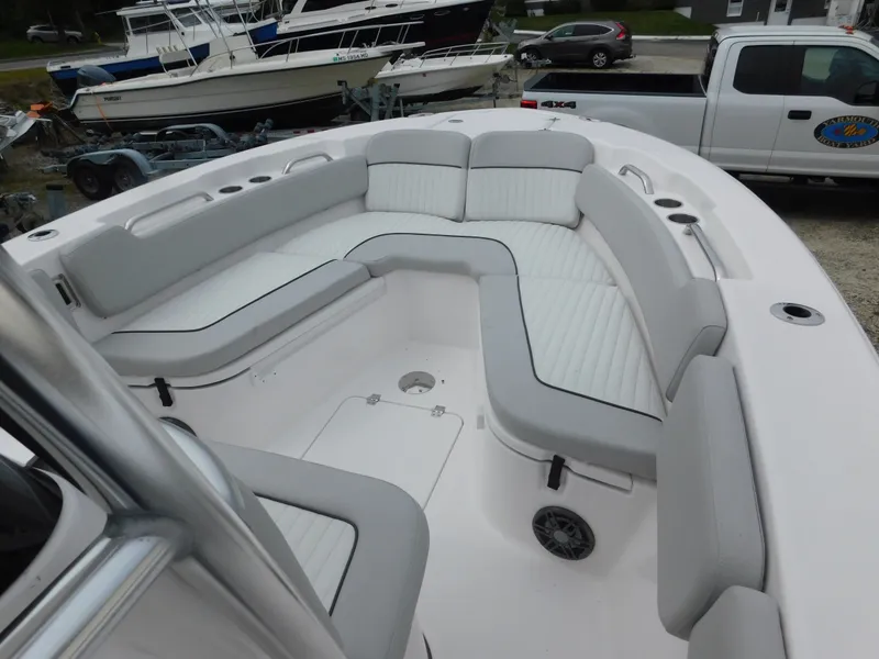 Slide: The Image of Sea Fox 248 Commander 2021 - 9