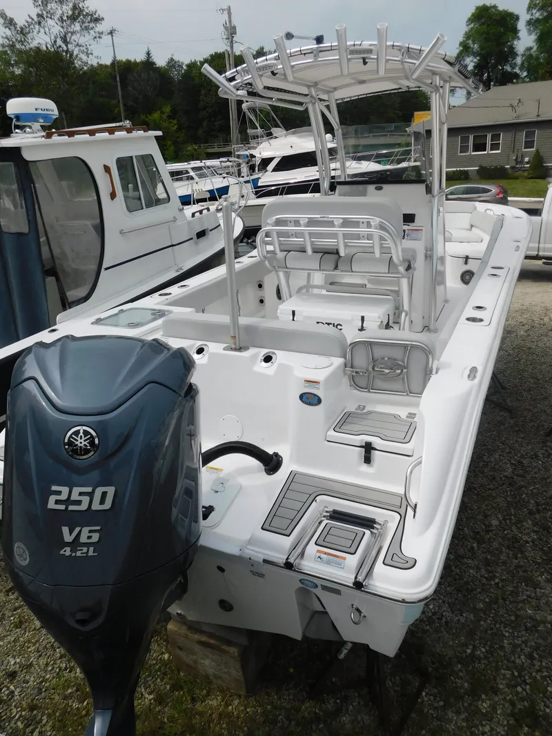 Slide: The Image of Sea Fox 248 Commander 2021 - 5