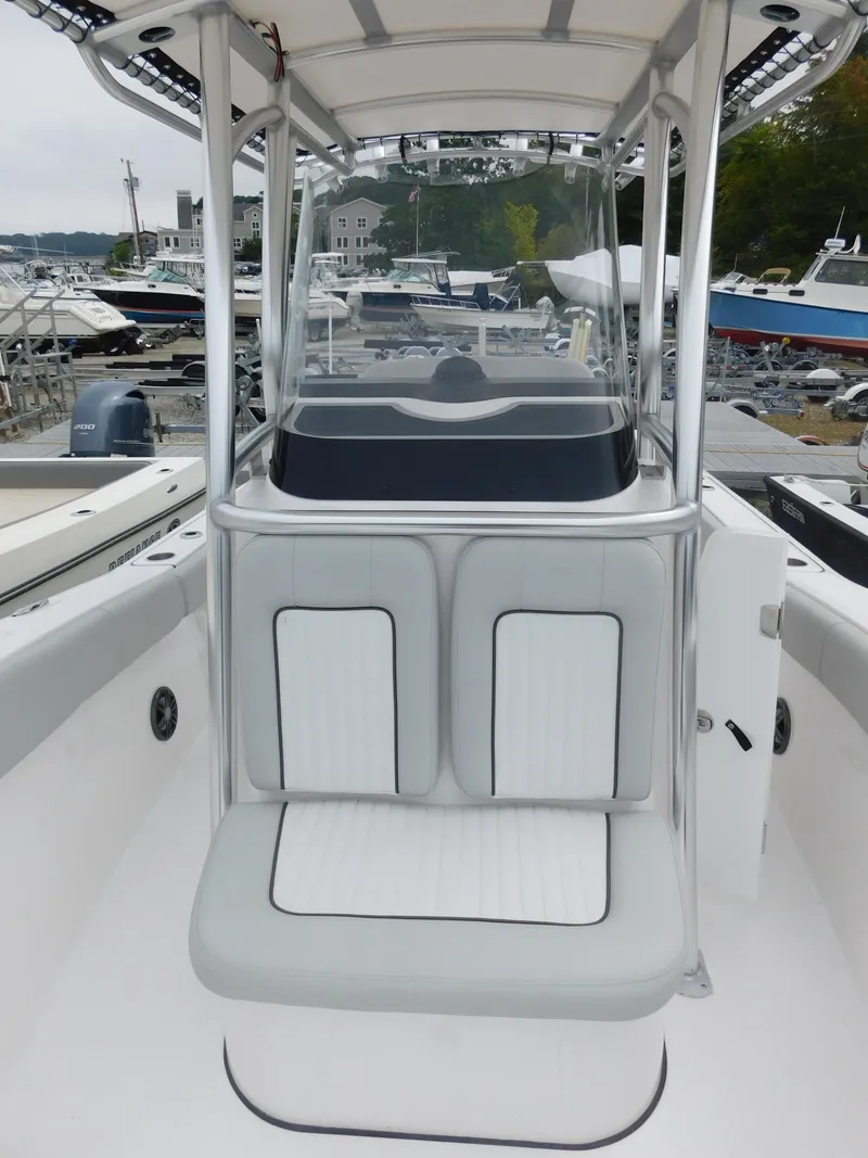 Slide: The Image of Sea Fox 248 Commander 2021 - 4