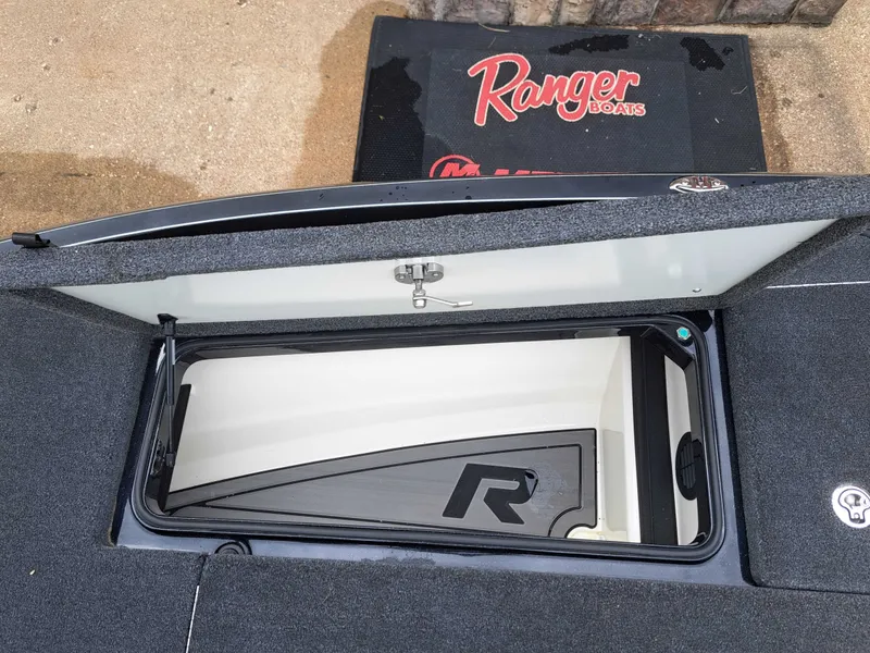 Slide: The Image of Ranger Z520R 2024 - 23