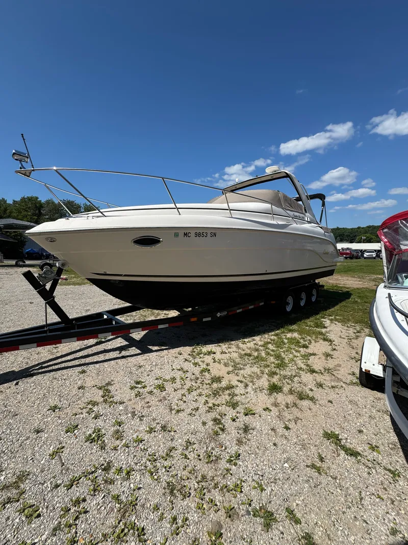 Slide: The Image of Rinker Fiesta Vee 290 2004 - 3