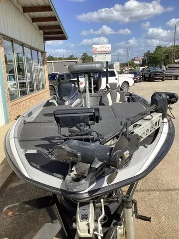 Slide: The Image of Skeeter FXR21 Limited 2020 - 20