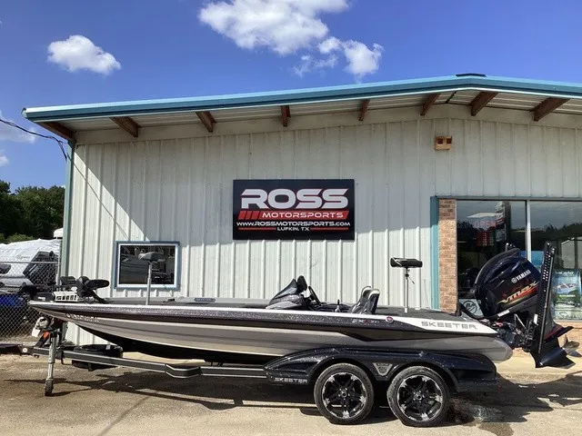 Slide: The Image of Skeeter FXR21 Limited 2020 - 2