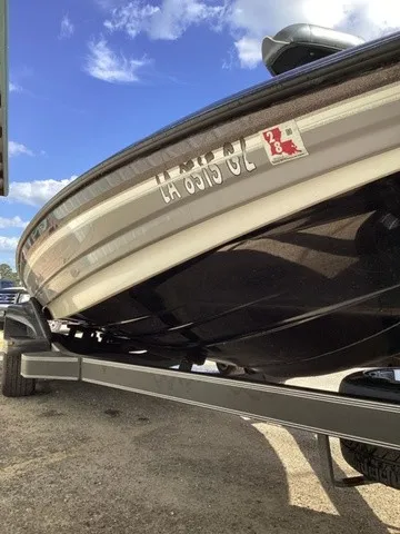 Slide: The Image of Skeeter FXR21 Limited 2020 - 26