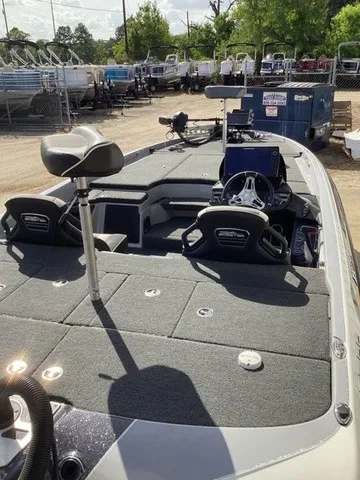 Slide: The Image of Skeeter FXR21 Limited 2020 - 48