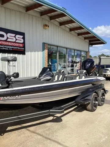 Slide: The Image of Skeeter FXR21 Limited 2020 - 13