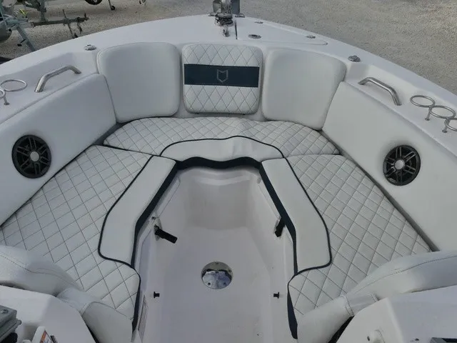 Slide: The Image of Sea Fox 228 Traveler 2024 - 17