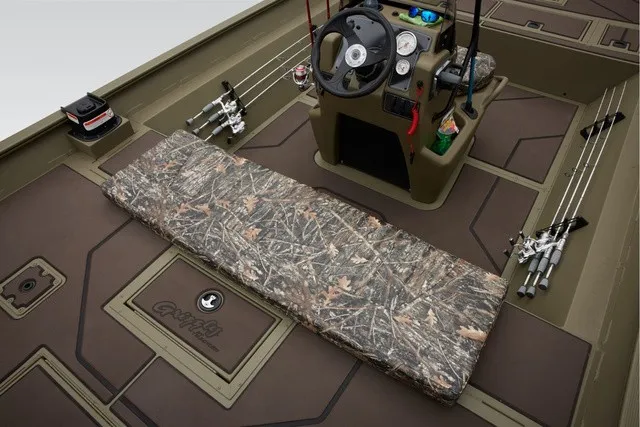 Slide: The Image of Tracker Grizzly 2072 CC 2027 - 21