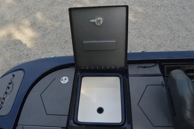 Slide: The Image of Falcon Boats F21 Predator 2025 - 29