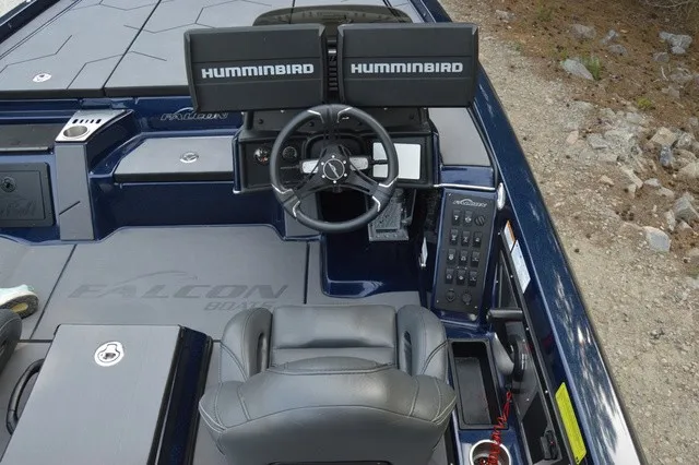 Slide: The Image of Falcon Boats F21 Predator 2025 - 28