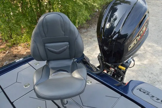 Slide: The Image of Falcon Boats F21 Predator 2025 - 30