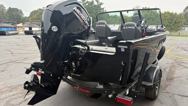 Slide: The Image of Lund 1650 REBEL XL SPORT SE 2027 - 6