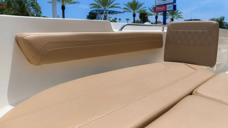 Slide: The Image of Bayliner Trophy T22CC 2021 - 14
