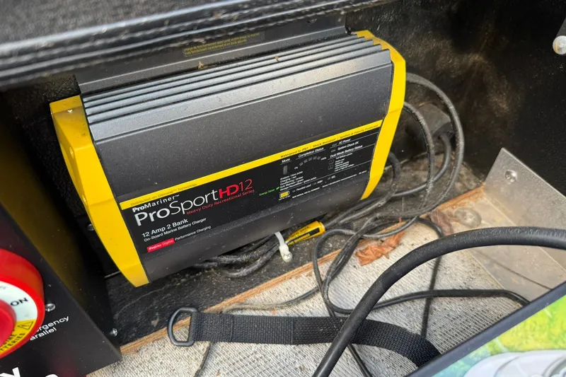 Slide: The Image of ProMariner ProSport HD12 charger in 2022 Crest 240 Classic CPTD boat compartment. - 17