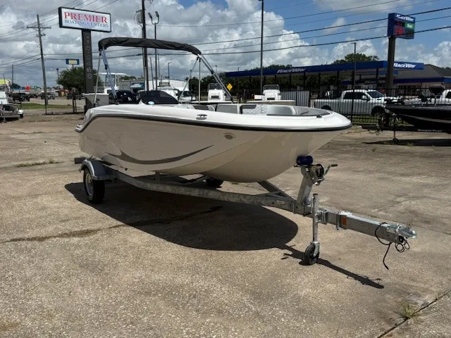 Slide: The Image of Bayliner 170EL 2026 - 5