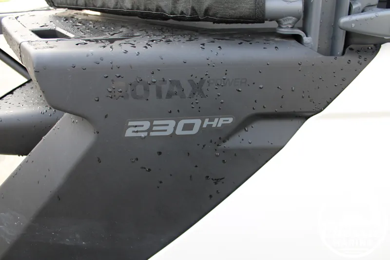 Slide: The Image of Sea-Doo Switch Sport 21 2023 - 20
