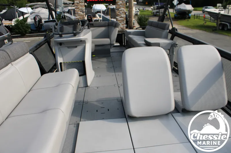 Slide: The Image of Sea-Doo Switch Sport 21 2023 - 19