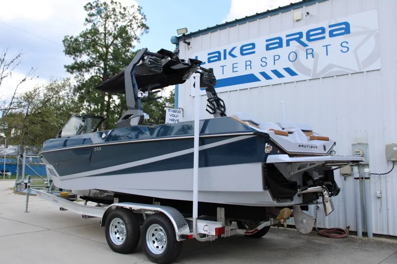 Slide: The Image of Nautique Super Air Nautique S23 2027 - 27