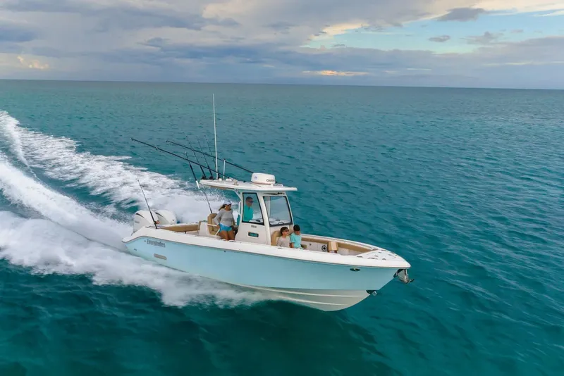 Slide: The Image of Everglades 285 Center Console 2027 - 1