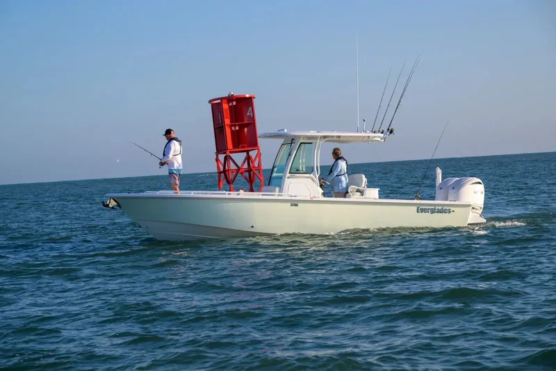 The Image of Everglades 273 Center Console 2027 - 1