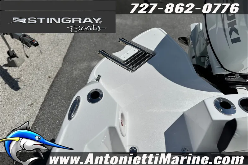 Slide: The Image of 2027 Stingray 24 HY boat deck with Suzuki engine, showcased by Antonietti Marine. - 14